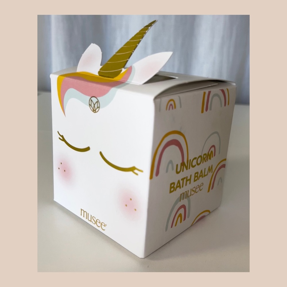 💸 FREE w/ $50+ Bundle - unicorn bathbomb